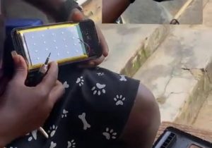 Man Buys Oraimo Power Bank, Opens It, Saw A Concrete Stone In Inside 
